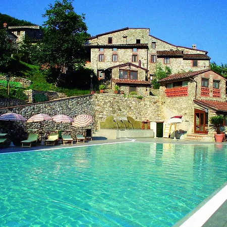 Borgo Valdottavo * Borgo a Mozzano